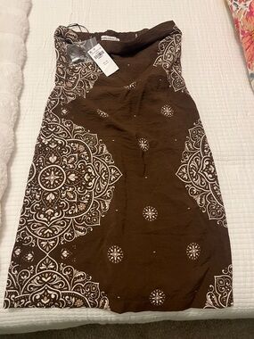 Abercrombie & Fitch Brown Strapless Dress with White Medallion Print